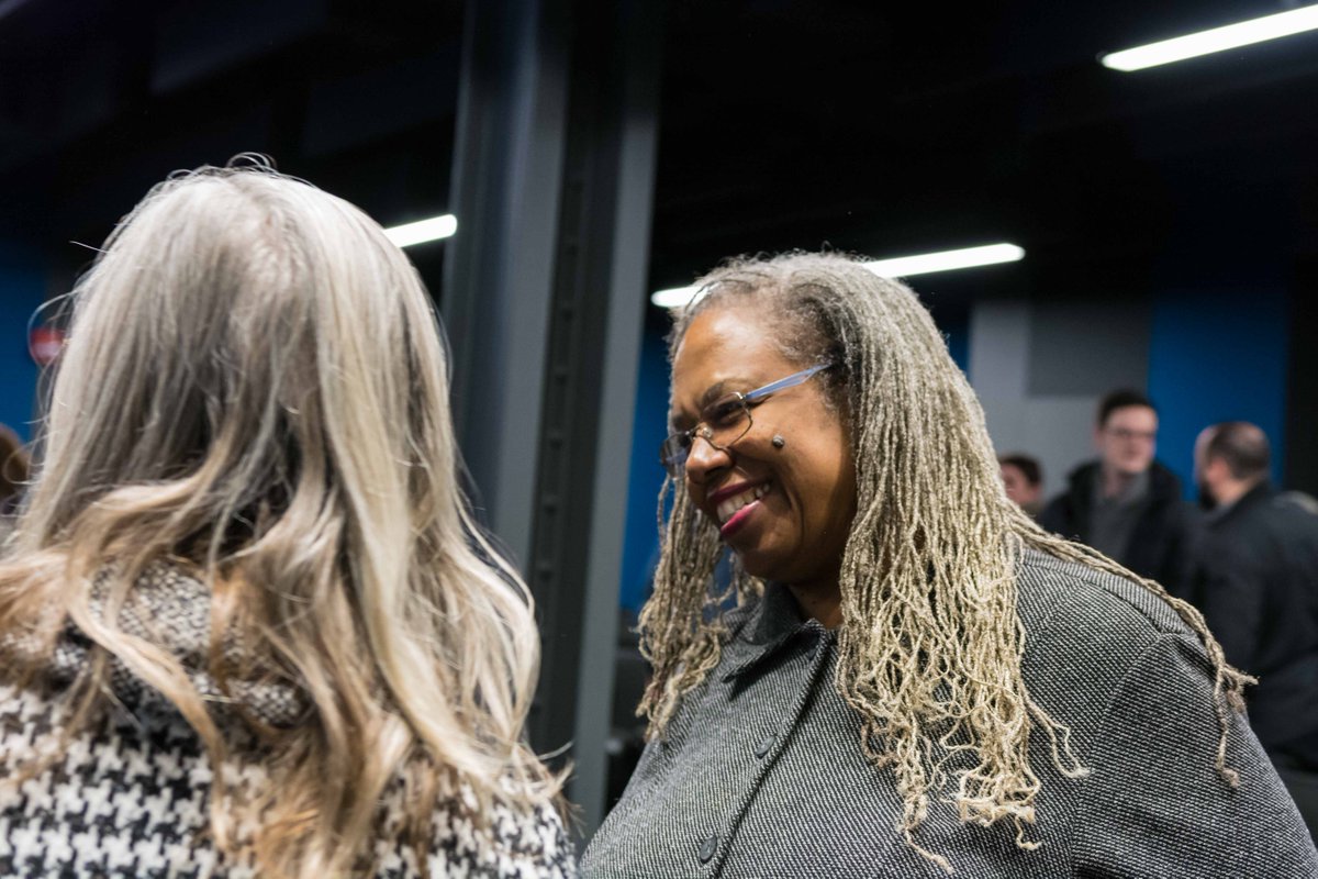 d_holli's tweet photo. Missed the @CJR @city_bureau “Reclaiming the Narrative” event this week? The livestream is here for you https://t.co/6Atyk0kLdE and you can check out my question list for @lollybowean @MorganEliseJ @tonikagj @nuzman9 here https://t.co/k4nvtFz1TP #DocYourWorld https://t.co/oKbLL99EXk