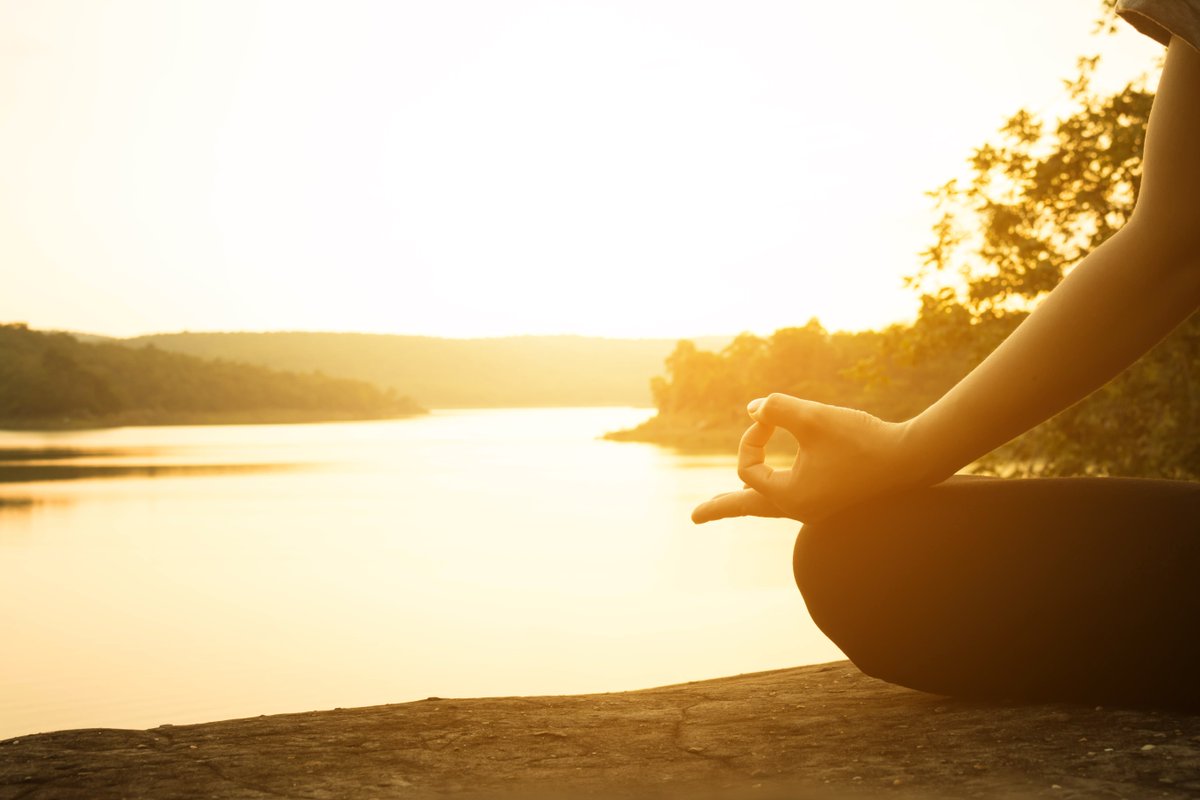 Tomorrow is a special yoga event with instructor Lindsea Stowe at the VAC. Move into Mindfulness at 5pm. All levels welcome. bit.ly/2EcIHUs

#Yoga #YogaEvent #Mindfulness #VailMtnLodge #VailVitalityCenter