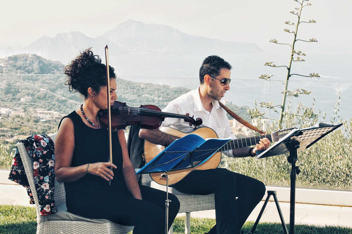 magicmelodyMM's tweet photo. • Wedding Day - Classic Ensembles •
.
.
.
#classicensembles #duo #classicduo #violin #guitar #violinist #guitarist #music #wedding #weddingmusic #rite #matrimonio #musicapermatrimoni #classicalmusic https://t.co/3PjSTc5orK
