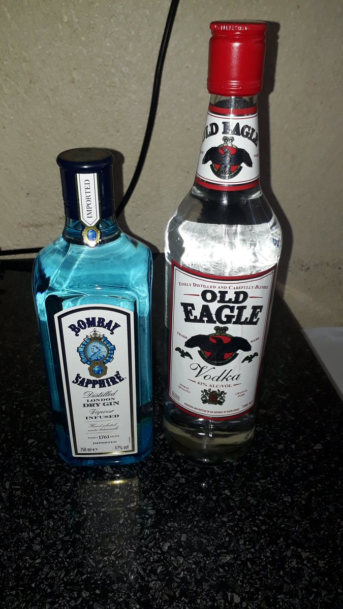 papa_kutlwano's tweet photo. Because its Phuza Thursday! 🤘🥃🍺
#bombay sapphire gin
#OldEagle Vodka https://t.co/jOSSBomUSp