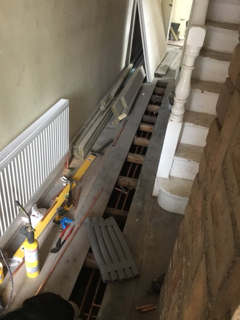 360psltd's tweet image. Lush weather for working in the loft space😩,
All coming together though.