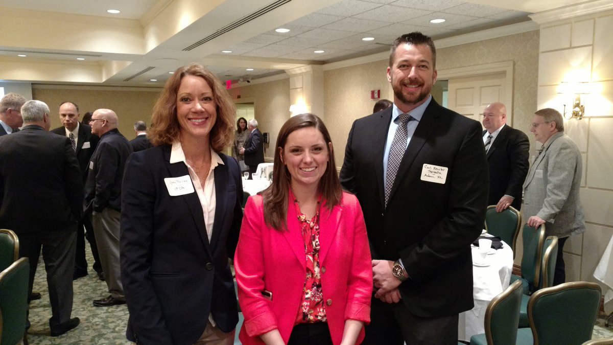ILFERTCHEM's tweet photo. IFCA & GFAI legislative breakfast was this morning in Springfield. Thanks to all the legislators and members of the association that came. We had a great turnout/discussion. @GrainAndFeed #agbreakfast https://t.co/SOCddQFHHr