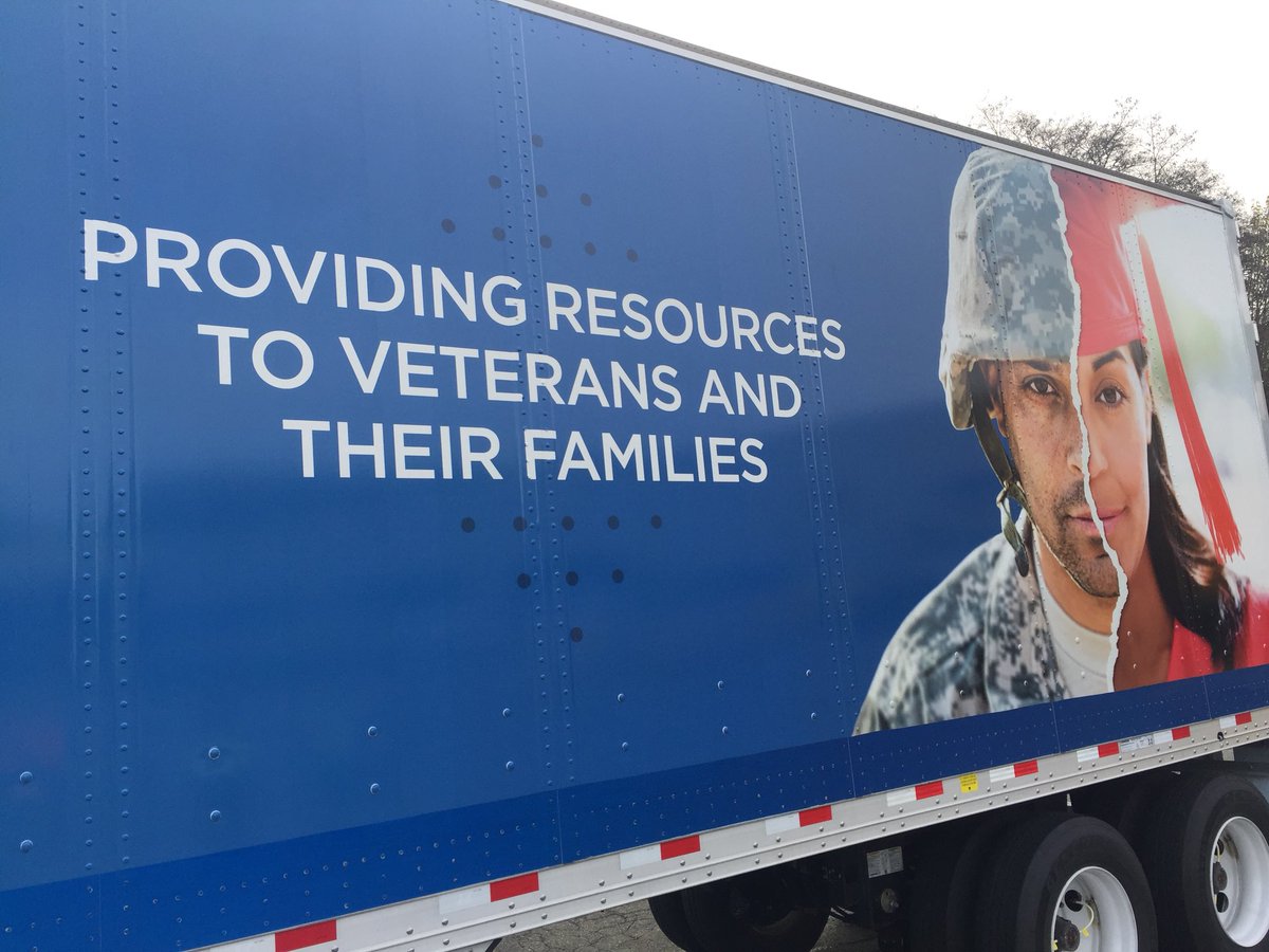DJackFOX13's tweet photo. #Q13FOX @PepsiCo takes pride in providing resources to veterans and their families with the #RollingRemembrance tour. https://t.co/nW7l2LxZmL