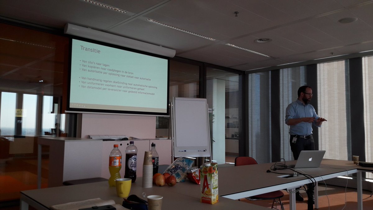 SjaakKruidenier's tweet photo. #codefornl open data en uniforme ontsluiting brondata https://t.co/Ol62SkQ634