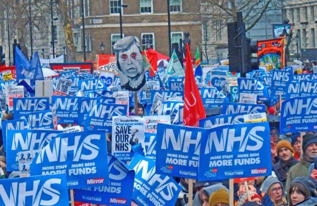 nhscampaigns's tweet photo. On the #WarmestDayOfTheYear
And the warmest in almost 70 years we think this is the perfect day to tell you that we will be celebrating and defending #ourNHS on her 70th birthday! And you're invited!
See you 30th June to show the NHS some love 💙 https://t.co/owASUbxAh0
