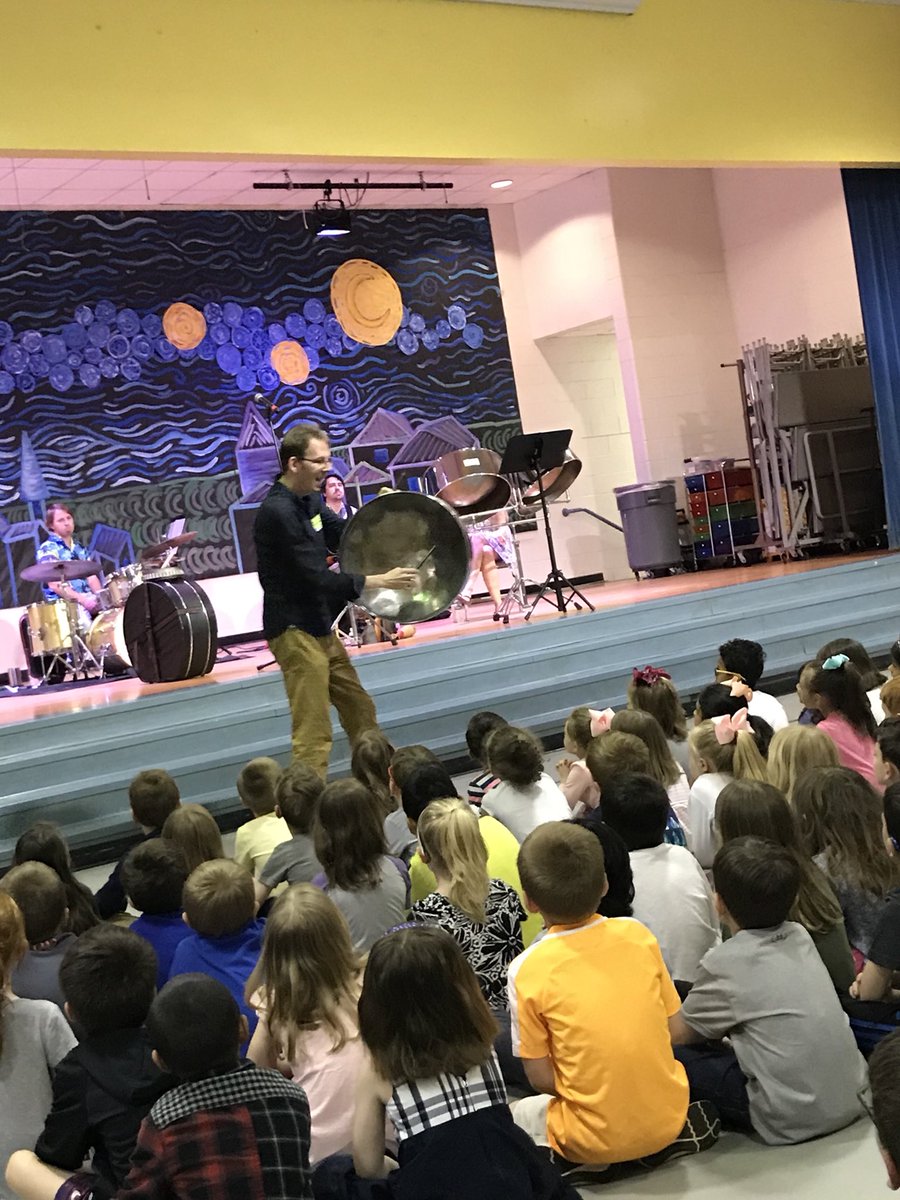 saguarosin2nd's tweet image. Steel drum assembly with a surprise guest! #PUEGlobal @Lamannawizards @cstepnoski14 @mrsvsowls @PleasantUnionYR