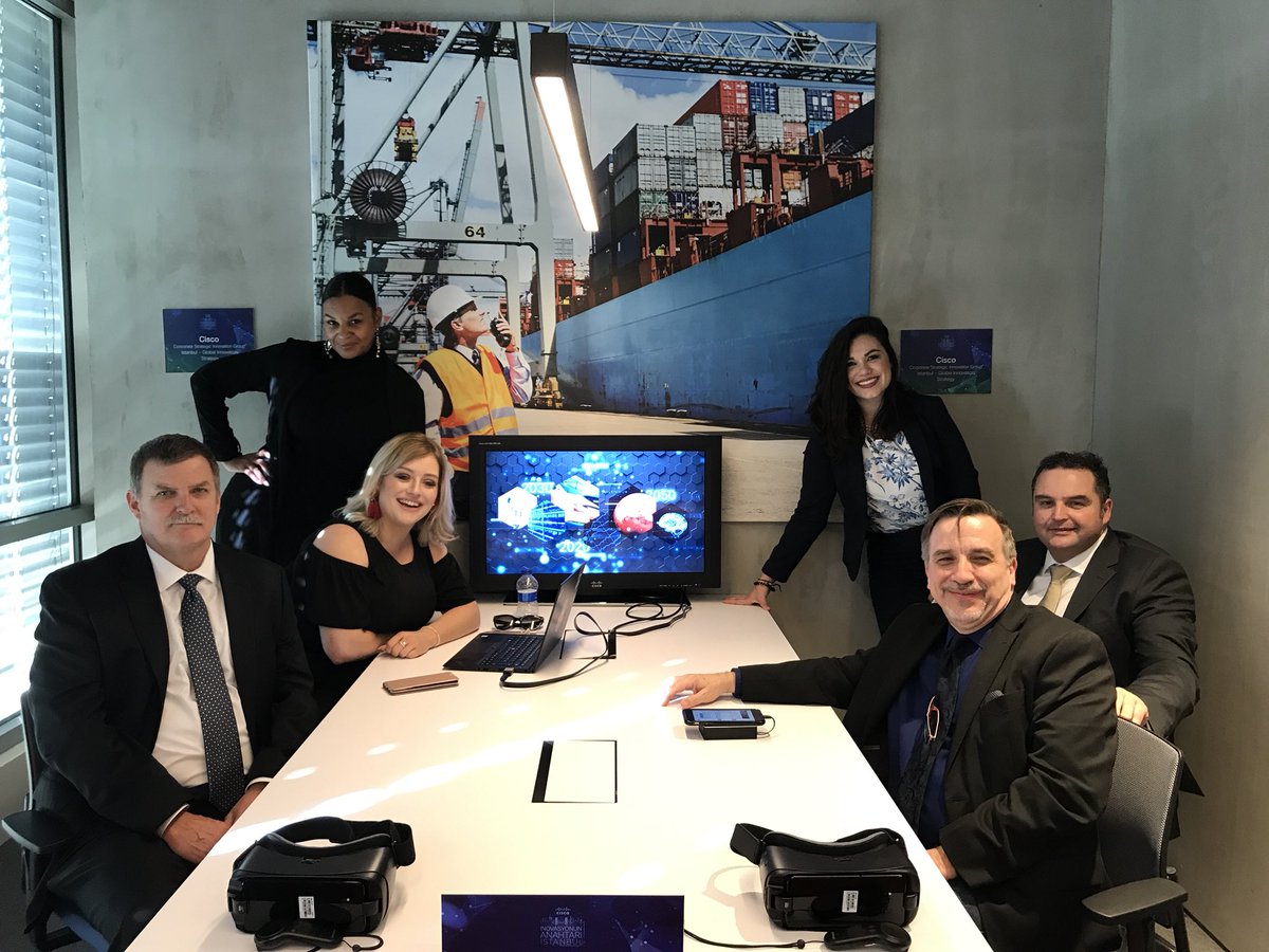 mtriley1's tweet photo. Cisco Turkey Innovation Dream Team... #turkeyinnovation #ciscoinnovates #WeAreCisco https://t.co/bRtK8z04NQ
