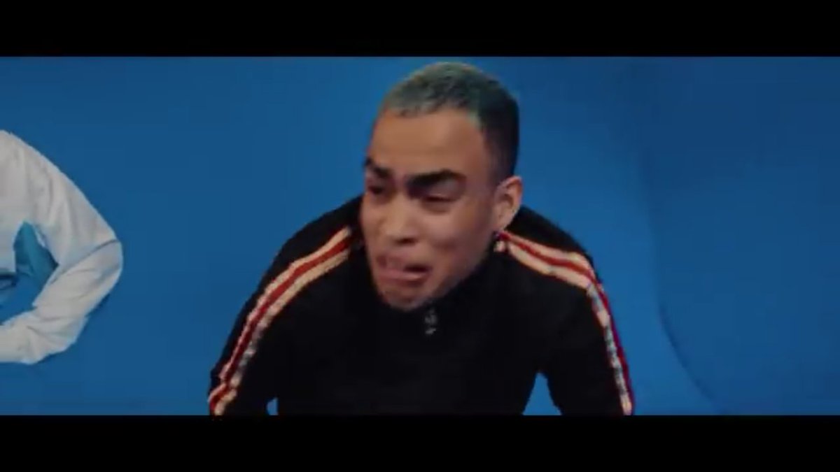 Ka_Macas's tweet photo. While they worry that we Beanz stay healthy and our mood is like that of @Edwin_Honoret and @brandon_arreaga 😅❤
#HELLOMUSICVIDEO #PRETTYMUCHANEP https://t.co/qcEYpmse9A