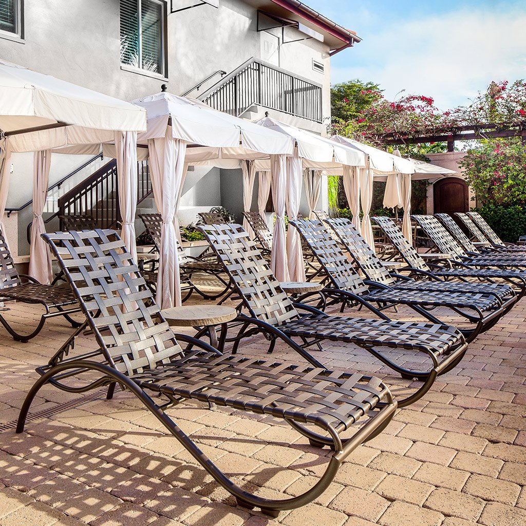 BellaseraHotel's tweet photo. This is a front row seat to a perfect day. https://t.co/6wkDvY0c6d https://t.co/hN7yqmWSJU