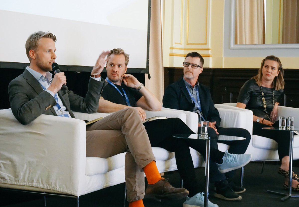 Luxatia_intl's tweet photo. Great panel discussion on business model innovation ! Thanks to all panelists Phil Hughes @deborahszebeko , @urburn Timo Pätiälä & Falko Brejla #ServiceDesign2018 https://t.co/EBfkykzvf2