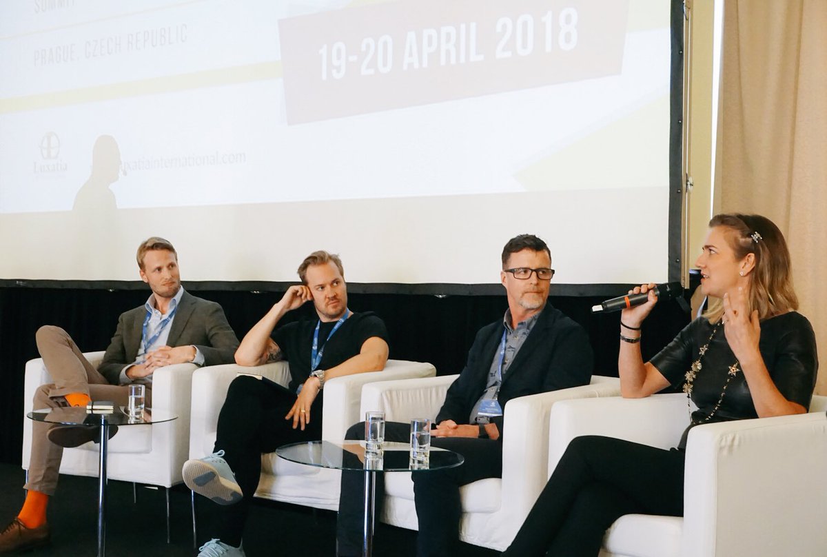 Luxatia_intl's tweet photo. Great panel discussion on business model innovation ! Thanks to all panelists Phil Hughes @deborahszebeko , @urburn Timo Pätiälä & Falko Brejla #ServiceDesign2018 https://t.co/EBfkykzvf2