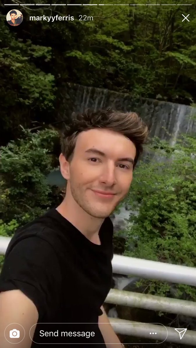 markyyupdates's tweet photo. Mark explored Japan today! 💓 https://t.co/ayAXCL9Ro1