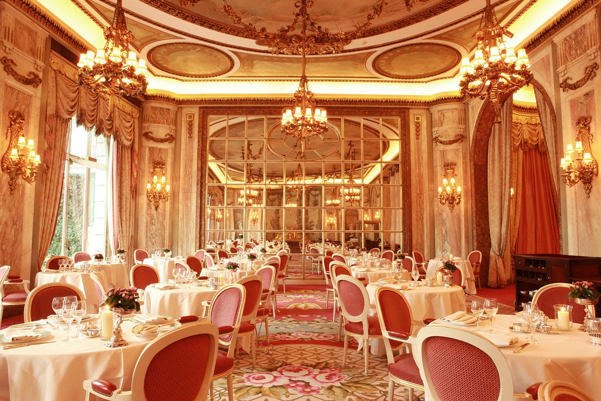 londonwestend's tweet photo. Tomorrow is #NationalTeaDay. Why not enjoy an afternoon tea at @theritzlondon? https://t.co/Xvp5MPi3DS #TeaAtTheRitz https://t.co/dNFQMo5l1n