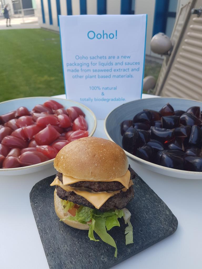 No sachet needed, happening in osterley now <a href="/SkippingRocksPR/">Skipping Rocks PR</a> leading the way in cutting out single use plastic @SkyOceanRescue @skybiggerpic <a href="/workforsky/">LifeAtSky</a> #singleuseplastic #lifeatsky