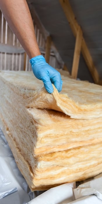 #Laine de verre, #polystyrène, #ouate de cellulose… Comment choisir le bon isolant thermique #travaux #rénovation mon.actu.io/r/3mtjxbz