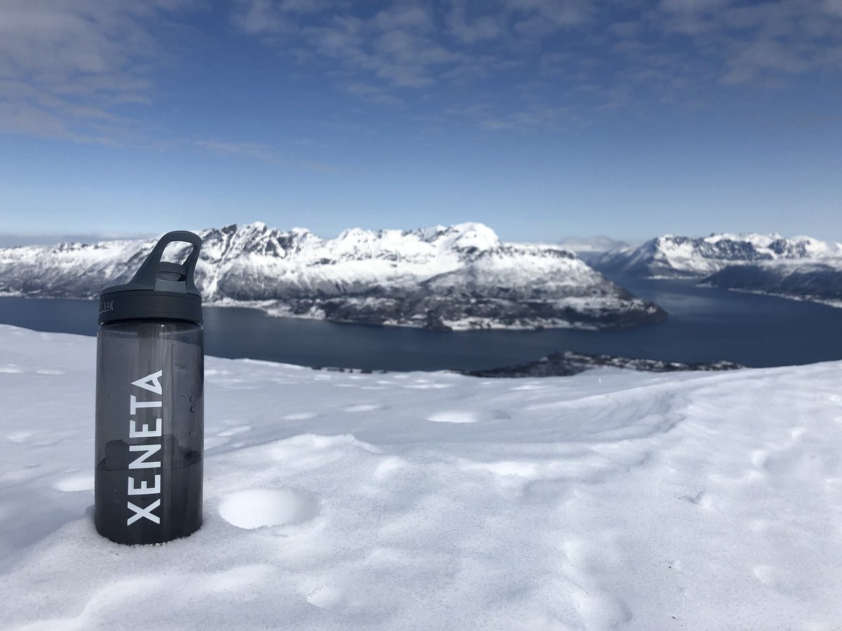 georgehrthomas's tweet photo. Missing Lofoten views with my trusty @Xeneta_AS water bottle https://t.co/zl1jwUf3DP