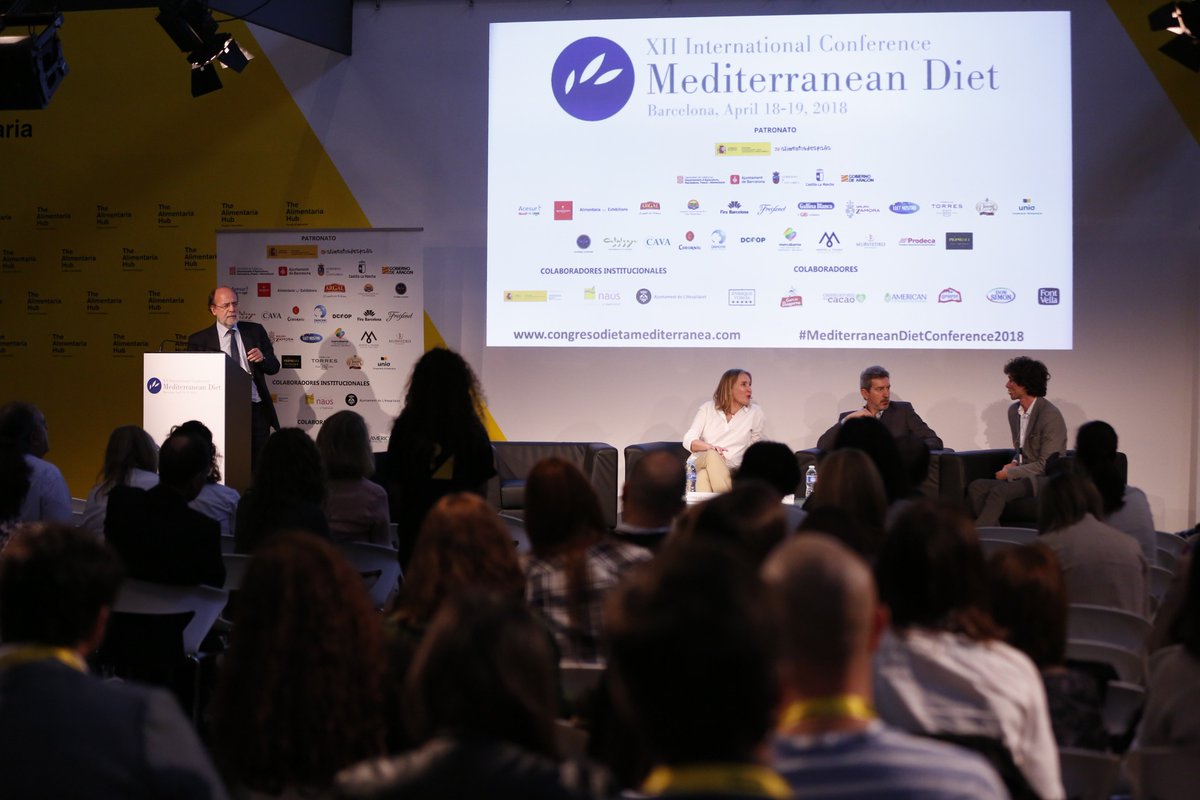 dietamed's tweet photo. Acabamos las sesiones de la mañana con 'Productos lácteos en la infancia'#congresodietamediterranea #mediterraneandietconference2018 #mediterraneandietandkids #dietamediterranea #alimentaria2018 https://t.co/y5eorUzHKa