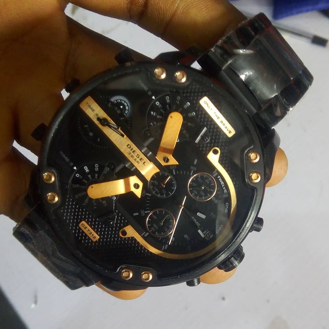 juwonray's tweet photo. watchnwrist is an online business that deals basically on the sales of all kinds of wristwatches and bracelets.
👉 Instagram: @watchnwrist
👉 WhatsApp/call: +2349083021842
Nationwide delivery 🚚
.
#JuwonRayMedia #JR_M https://t.co/QPhSA4IaCn