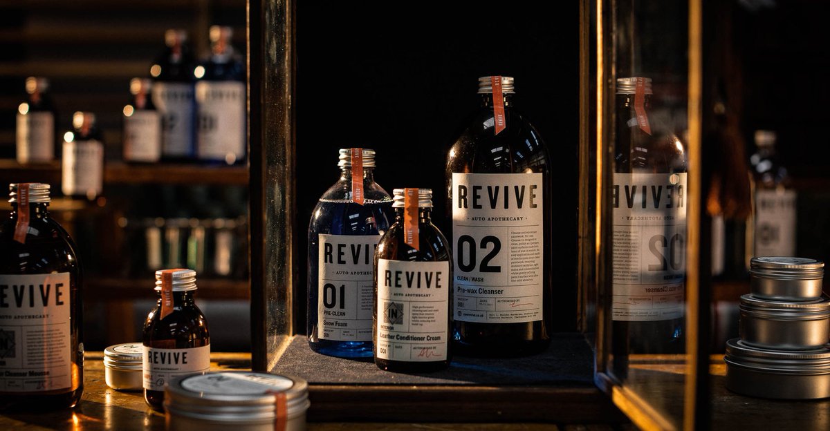 classiccarauc's tweet photo. By assembling a team of top chemists, car enthusiasts and professional detailers, @nowrevive developed a range of products to help you detail like a pro. Find out more: https://t.co/Ey5RMgy28Y https://t.co/FwRWsgO98Y