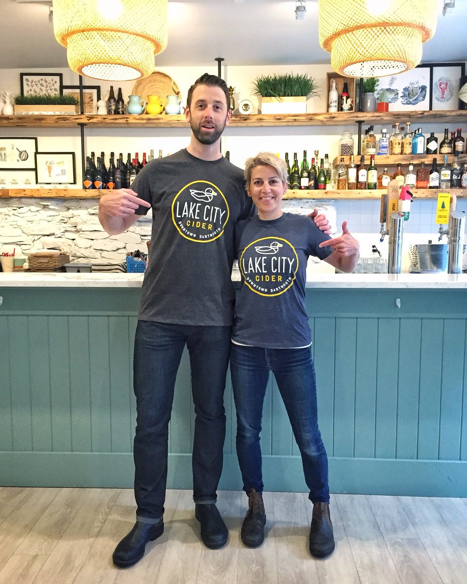 🍎🥂🍎🎉🍎 - Beyond pumped for our new neighbours on Portland Street!! Lake City Cider will be crafting some incredible cider in their beautiful space across the street from The Canteen! >> Opening in June!! 👏👏 #portlandstreetproud