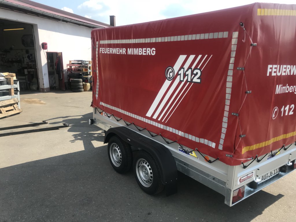ER IST ENDLICH DA!

Neuer Jugendanhänger der Feuerwehr Mimberg
Heute war es endlich so weit. Der neue Jugendanhänger für unsere Feuerwehr ist da.

Um die Anforderungen an eine immer größer werdende Jugendgruppe erfüllen zu können, wurden durch die Feuerwehr Sponsoren gesucht
