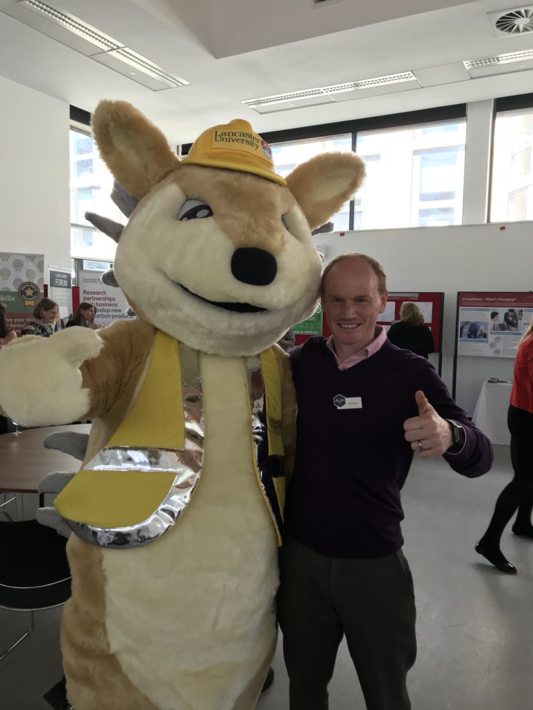 aua_lancaster's tweet photo. Meet one new person today: me and Spiney! #LUchange https://t.co/g219PCjfvv