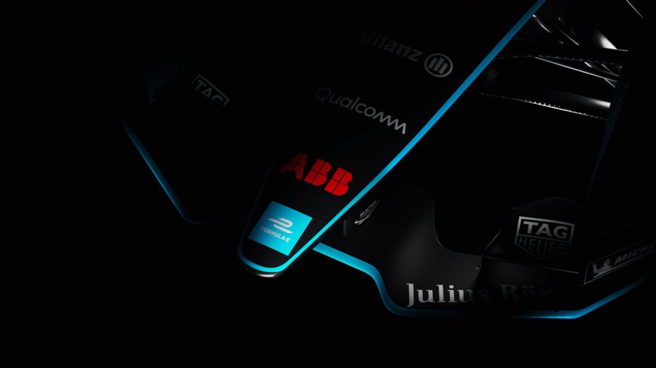 oficialspina's tweet photo. Porsche ha sido incluido oficialmente por la FIA como fabricante oficial para el campeonato de la Formula E, para el que desarrollará su propio tren motriz que debutará en 2019-2020. #SPINA https://t.co/wQtprgdzVl