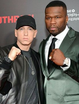 UtterlyInterest's tweet photo. Eminem has never won a game of rock paper scissors. Always a draw. https://t.co/Em89P332fw