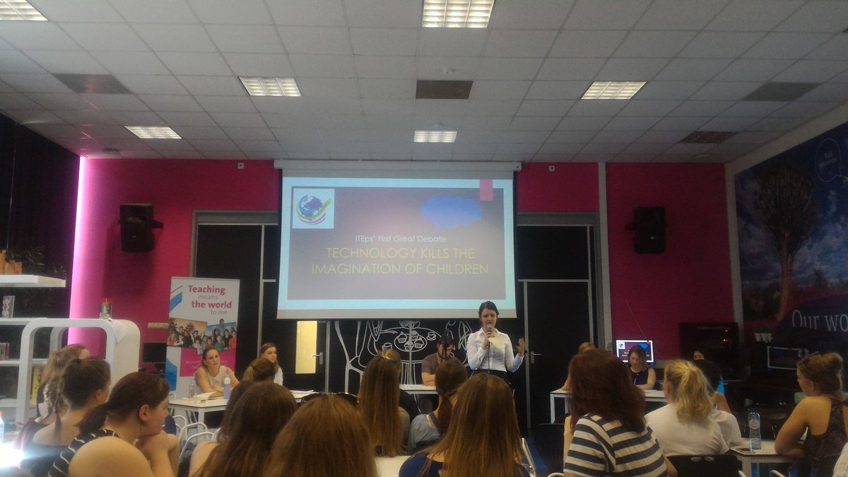 JaelNoomen's tweet photo. We end our international week with our first @ITEpsStenden Great Debate: does technology kill the imagination of children? #iteps #stenden #nhlstenden #education #edchat https://t.co/KWOq4KvTeq