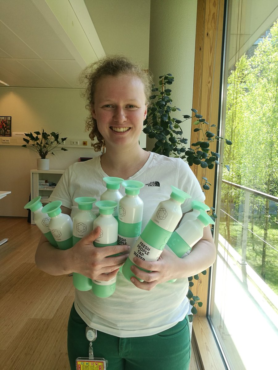 New Carin water bottles have arrived! Keeping hydrated during this awesome weather #carinwear #goodies