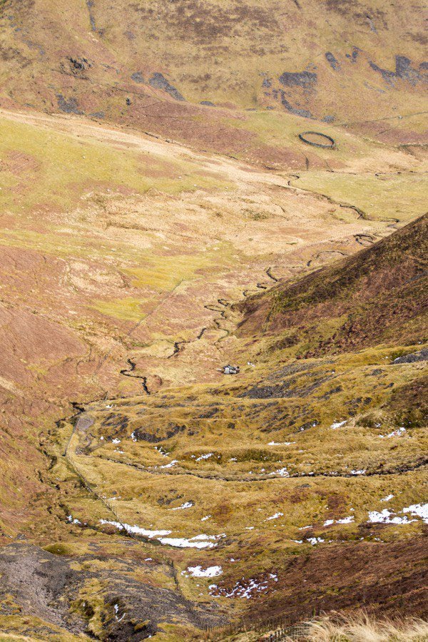Stravaig_Aboot's tweet photo. The #DevilsBeefTub is a dramatic 150 metre deep hollow between 4 hills just north of #Moffat, one of two main sources of the #RiverAnnan.
More on the blog: https://t.co/pzX9CROAFI
#countryside #mountain #mountains #Π³ΠΎΡΡ #Berge #montagnes #MountainView #MountainLove #HillWalking https://t.co/eq6WPBuf40