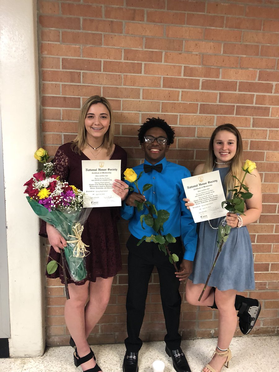 PrinceBecka's tweet photo. NHS baby !! https://t.co/uaXb7cBGP4