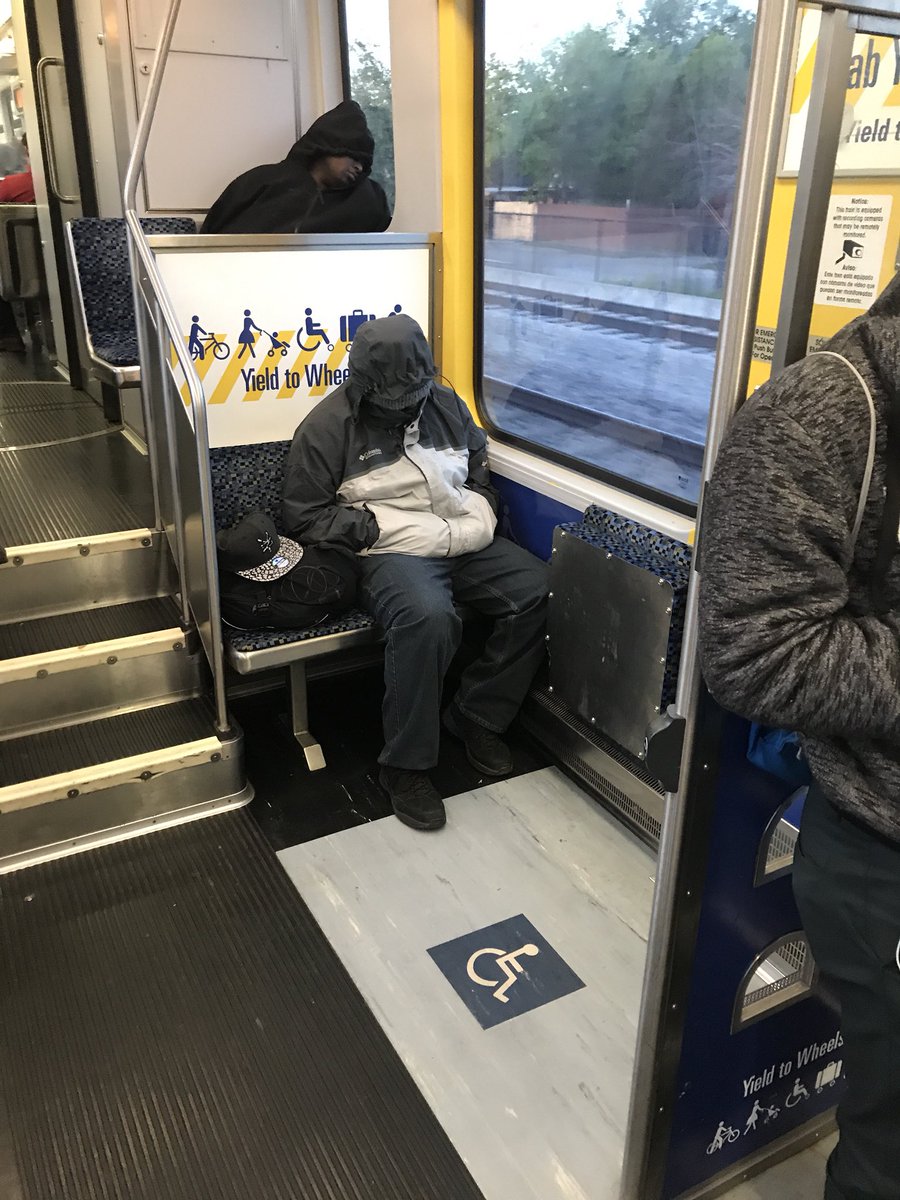 francophilip's tweet image. This morning on @DARTDallas @CityOfDallas , there was the usual bevy of campers with an officer standing by. Train reeked so badly I had to get off and wait for the next one. Is the city even trying to clean up this situation? #orangelineproblems