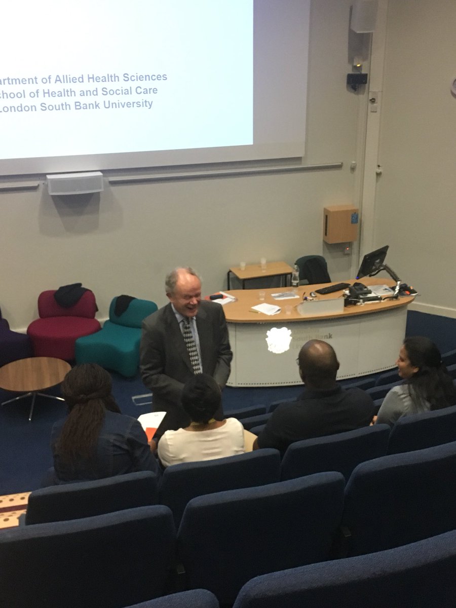 LSBURadiography's tweet photo. Fantastic that Marc Seale CEO of HCPC is engaging with and encouraging our final year Diagnostic Radiography students #getsetforsuccess #nearlythere @The_HCPC @LSBU_HSC @lsbu https://t.co/9DQiFajYKU