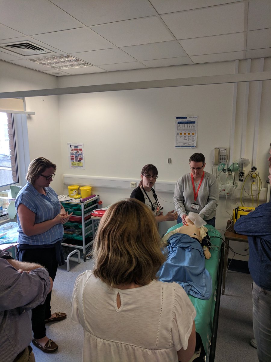 BSAtkinson's tweet photo. Wessex #ACP Training day Children's Intermediate #Trauma course #CIT #Simulation #TraumaTeamLeader @alchartersPEM #RoleAllocation #PrimarySurvey @QAHospitalNews @RCollEM @IsimulateUk https://t.co/gCHm938DRB