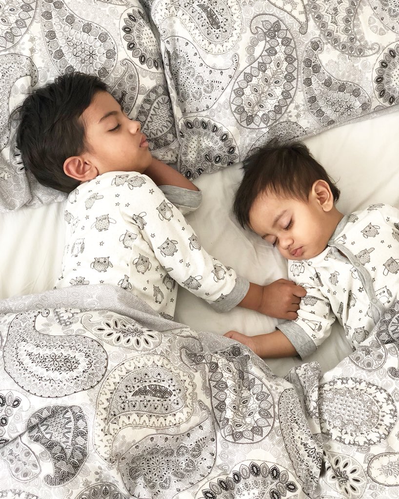 UmmxAbdullah's tweet photo. Sometimes the smallest things take up the most room in your Heart 💕 https://t.co/7lpar6VrAV