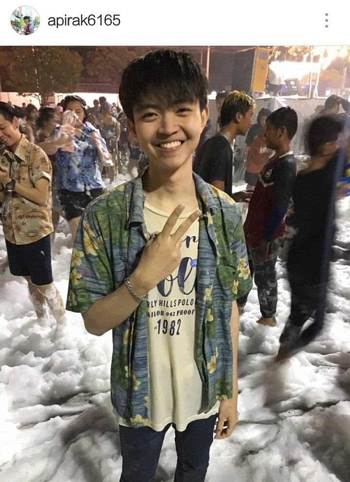 nucuteboy's tweet photo. กินเอย นอนเอย นั่งเอย ทำอะไรก็ได้ที่ได้ลงเอยกับเธอ
เอย - วิศวกรรมศาสตร์
#ทีมนเรศวร #NUcuteboy https://t.co/PMaVgieCgt