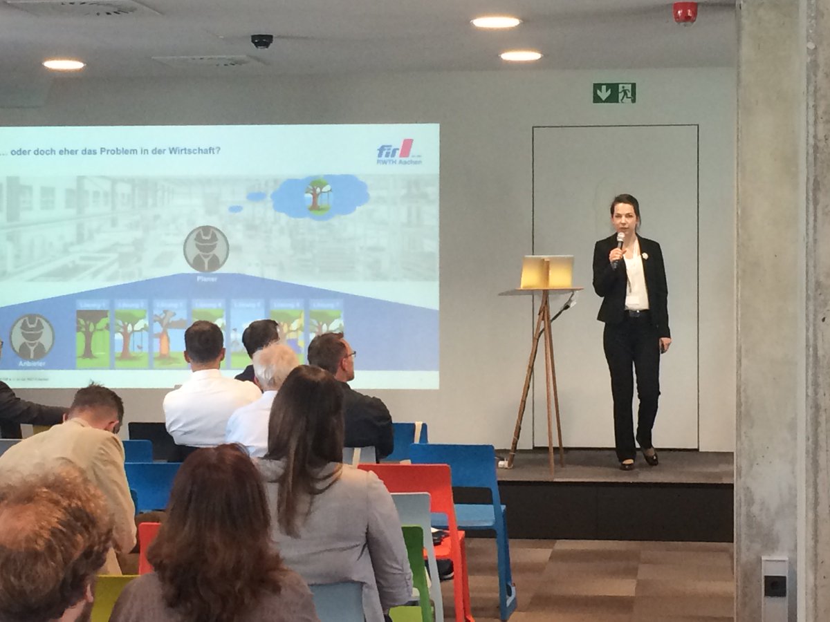 smartservicelab's tweet photo. "Forschen Sie noch oder kollaborieren Sie schon?" der Integrative Ansatz des Cluster Smart Logistik der RWTH Aachen vorgetragen von Anne Bernardy @FIR_RWTH
@InfAI_eV @HfTL @DigServSys @IWI_AS_LEIPZIG https://t.co/Q9zFNQfDZL
