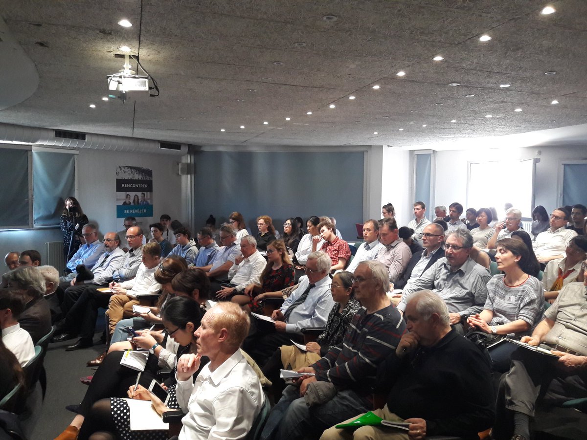 Salle comble pour la conférence introductive d'Emmanuel Lincot sur les "Nouvelles Routes de la Soie" pour l'<a href="/OpBretagneChine/">Open Bretagne Chine</a>