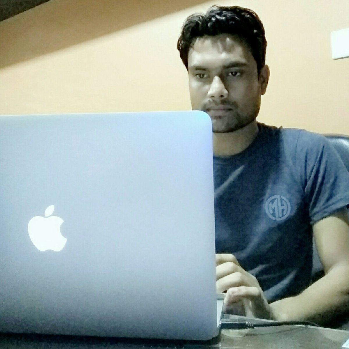 RE_Mustak's tweet photo. #NewProfilePic https://t.co/V0NL6HCplZ