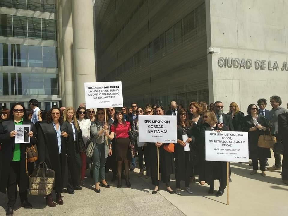 josemuelas's tweet photo. Murcia #BravoCompañeros #MurcianosDeCoraje #YoVoy19A https://t.co/JkDxROf6CE