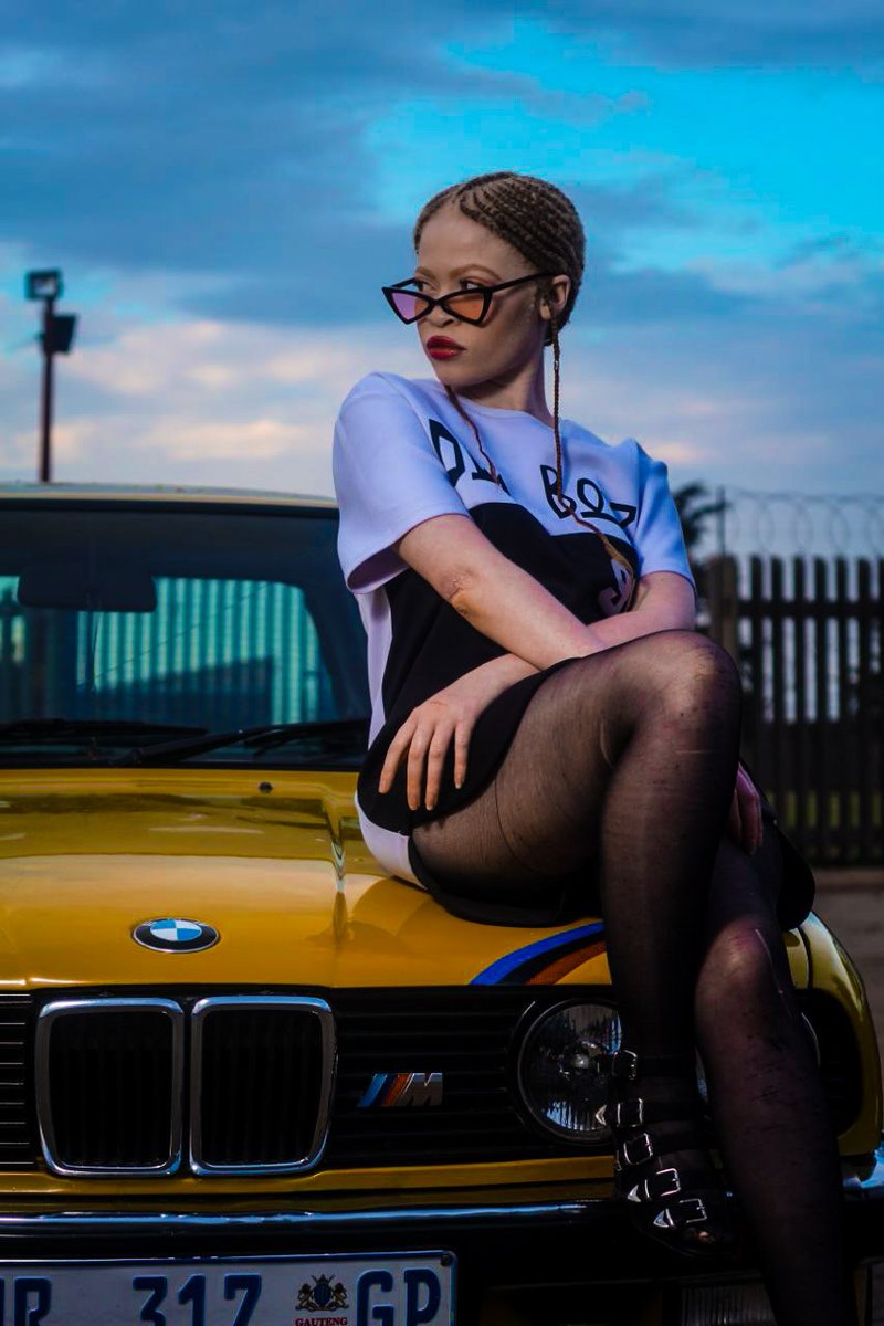 Snow_Thee's tweet image. 