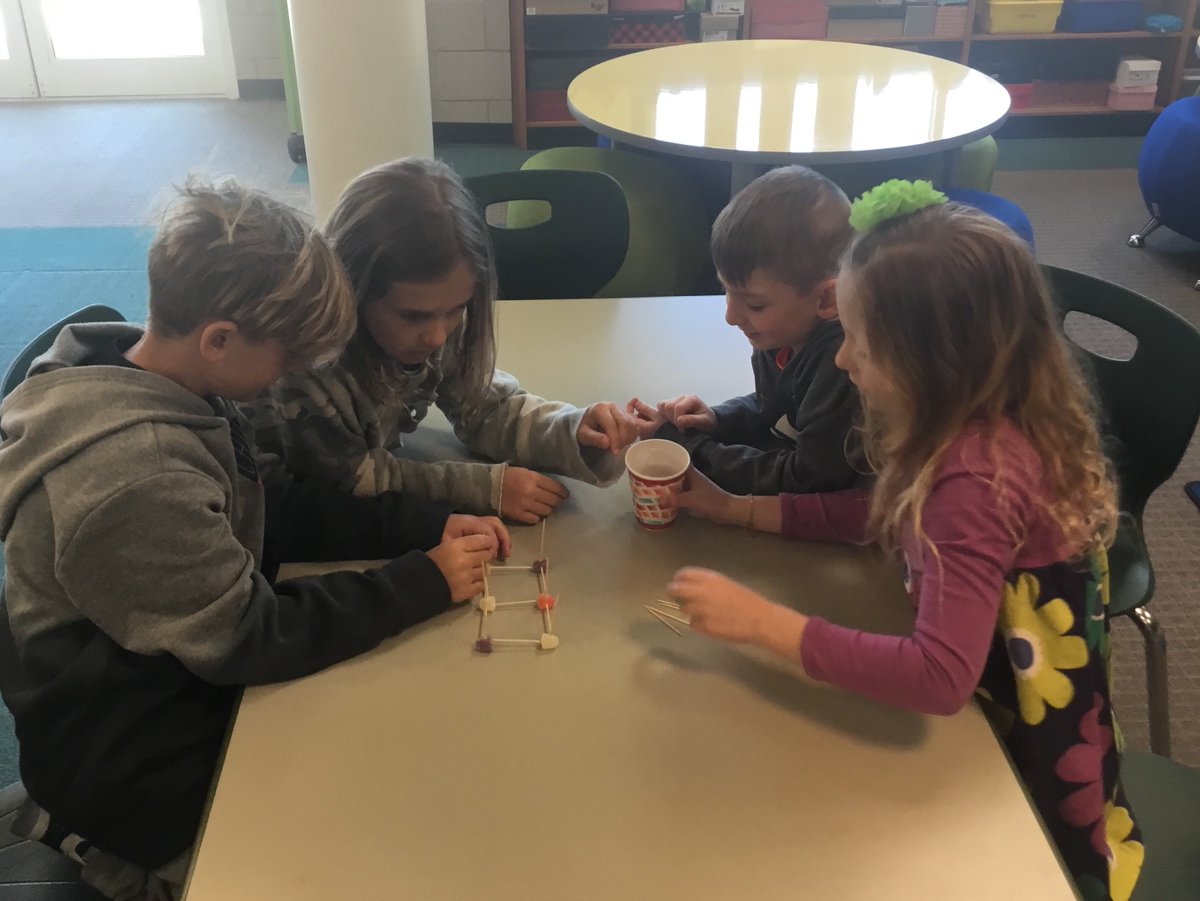 Mrs_Storz's tweet photo. Ms. Beatty's 2nd graders came to Makerspace to try their hands at engineering. They designed structures with only gumdrops and toothpicks to hold the weight of huge Harry Potter books! #HESMakerspace #HW_TILTs #GumdropChallenge https://t.co/CQYatl2rqu