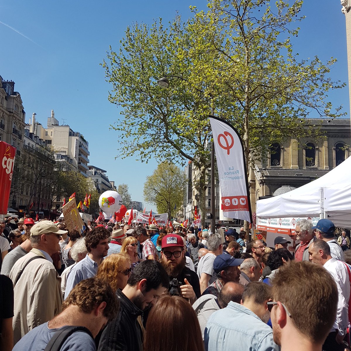 EspaceDesLuttes's tweet photo. #manif19avril #paris https://t.co/U9cQBL8byM