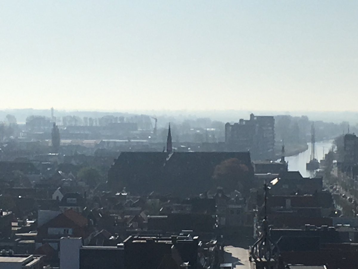 Marcojanmaat's tweet photo. #Wow! Vanochtend exclusieve preview #klimnaardehemel met @StadAlkmaar. Unieke ervaring met prachtig uitzicht over #Alkmaar en héél dichtbij Laatste Oordeel in de kerk. Morgen bouwtechnische keuring, voelde vandaag gelukkig al heel veilig en solide. Bouwtechnisch #kunststukje https://t.co/Z10pZQs0uD
