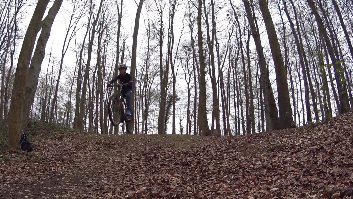 [SPORT] 🆕🚴🏻‍♂️🍃 L'après-midi Sport &amp; Nature, c'est ce samedi à L’Aigle à partir de 14h00 ! Au programme, inauguration du nouveau VTT Parc du bois des Sapinettes et course d'orientation avec Risl'Adventure !
Nous vous attendons nombreux pour tester les circuits VTT !