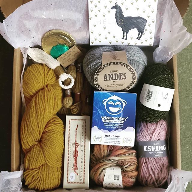 FibreShare's tweet photo. I spy an #oxfordpunchneedle 👀🌟 who else has been wanting to try this?!
📷: @tania.emerson
・・・
@decorativeartsbyskc you are AMAZING and so GENEROUS!!! Also I have my first Oxford punch needle 😍😍 THANK YOU! 
Here are all the wonderful goodies Samant… https://t.co/lvoQacnY0c https://t.co/VUa5xvINwV