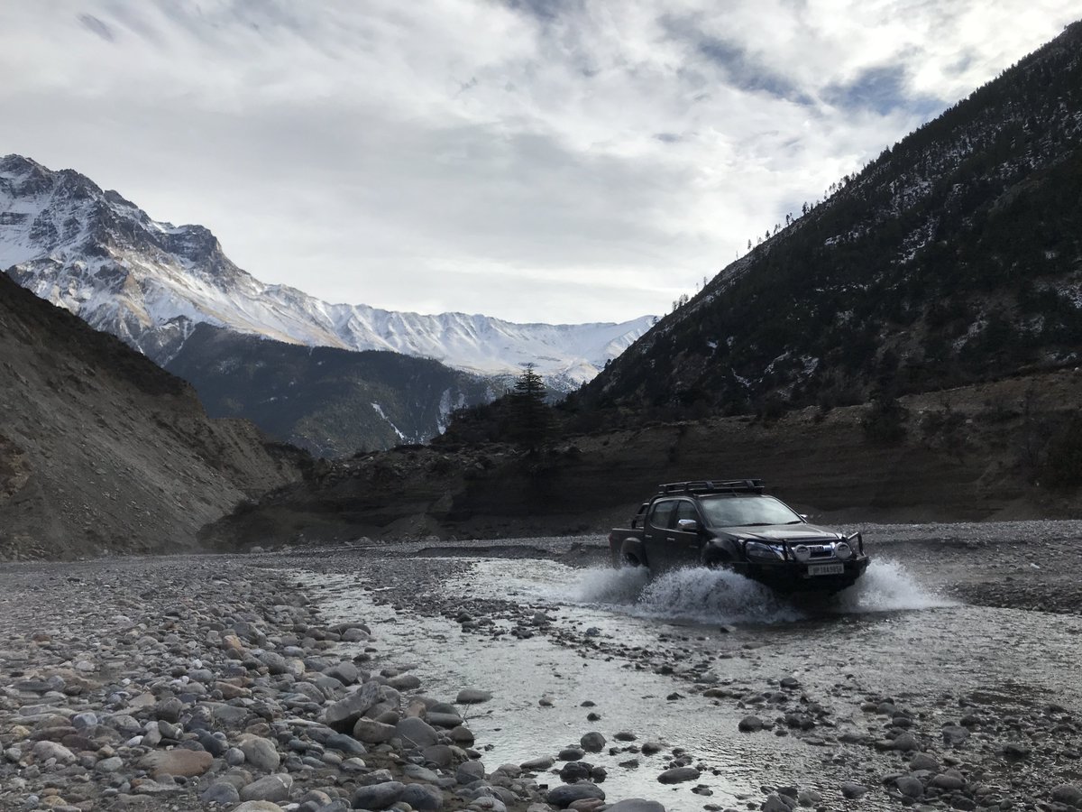 xtlo_india's tweet photo. Life is too short to drive a boring vehicle.Let off-roading be #Izusu style and experience the adventures of a real road trip.
Get to know our upcoming #Expeditions>> https://t.co/XrDMLgfA8z
 #LuxuryTravel #Xtlo https://t.co/MaeAN7xHaN