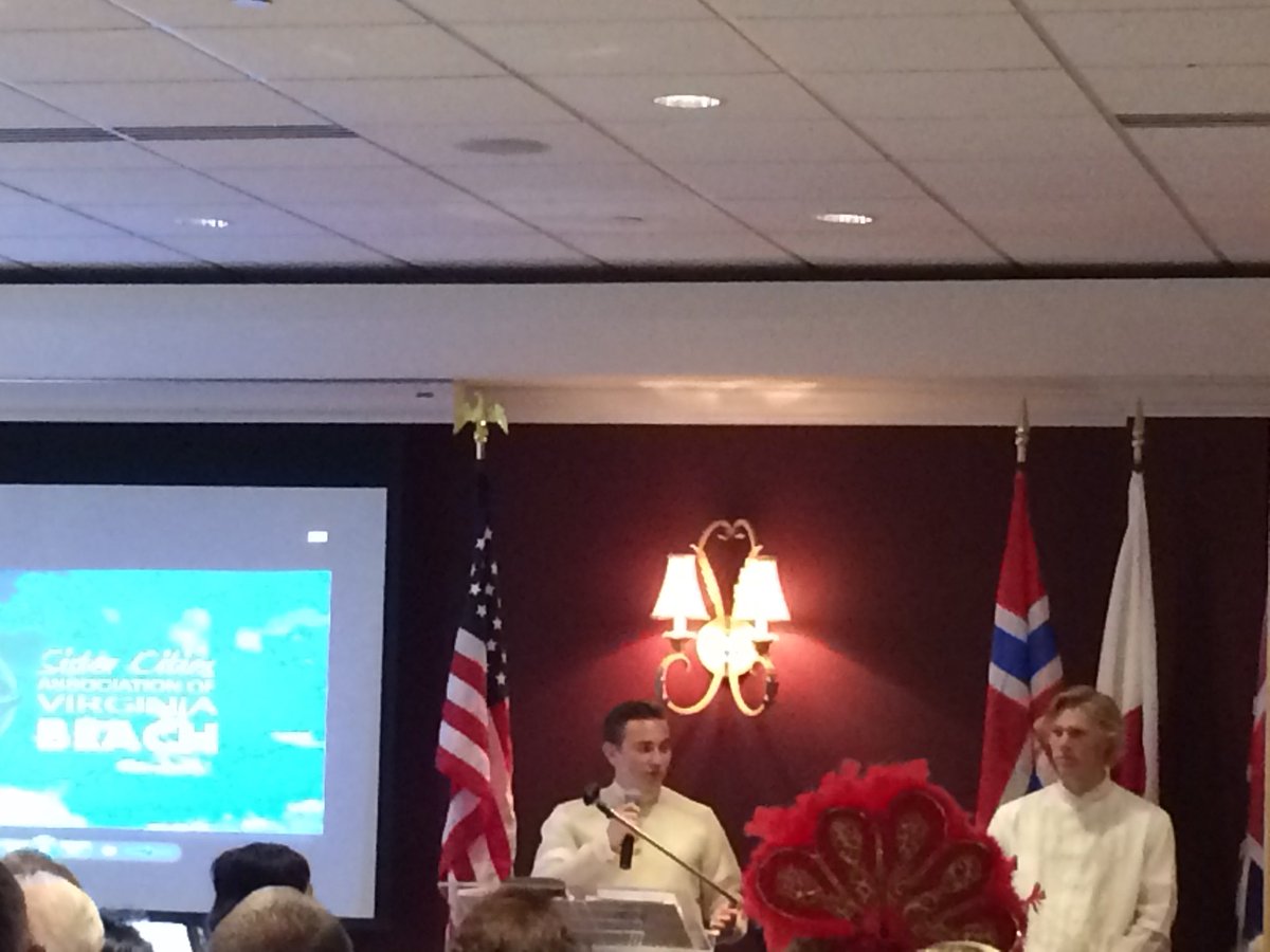 jncar4's tweet photo. @thsamazing students, Rebecca Gurley, and Olongapo Phillipine Student Delegation make global connections at VB Sister Cities Breakfast. @jmpohl https://t.co/otzyERWKY8