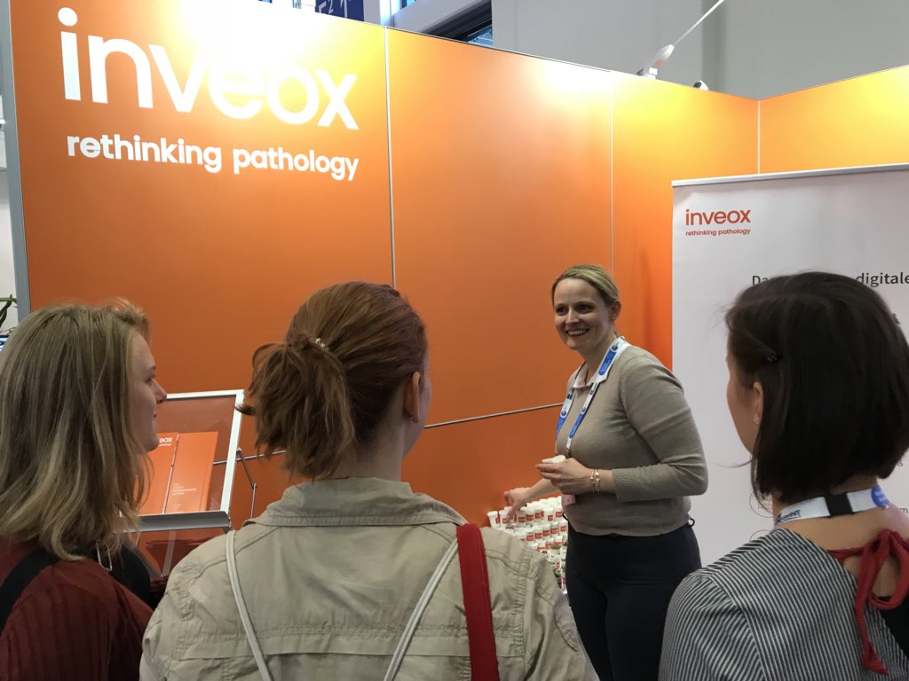 healthcare_de's tweet photo. #startup @inveox bietet #Digitalisierung und #Automatisierung fΓΌr den #Gewebe-#Probeneingang fΓΌr Pathologie. #onhIT: gute GesprΓ€che mit #KrankenhΓ€usern und potenziellen #Partnern aus Health-IT. https://t.co/GqyqC1GiH2